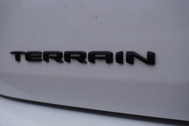 GMC Terrain Vehicle Full-screen Gallery Image 19