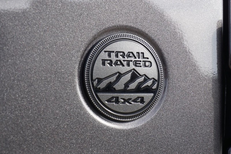 Jeep Wrangler Vehicle Full-screen Gallery Image 11