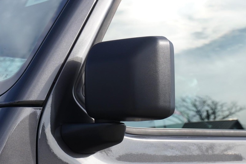 Jeep Wrangler Vehicle Full-screen Gallery Image 13