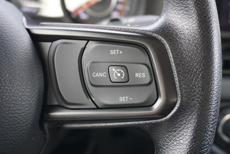 Jeep Wrangler Vehicle Full-screen Gallery Image 37