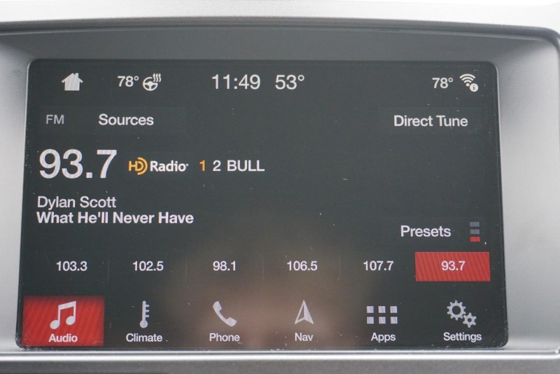 Ford Explorer Vehicle Full-screen Gallery Image 47