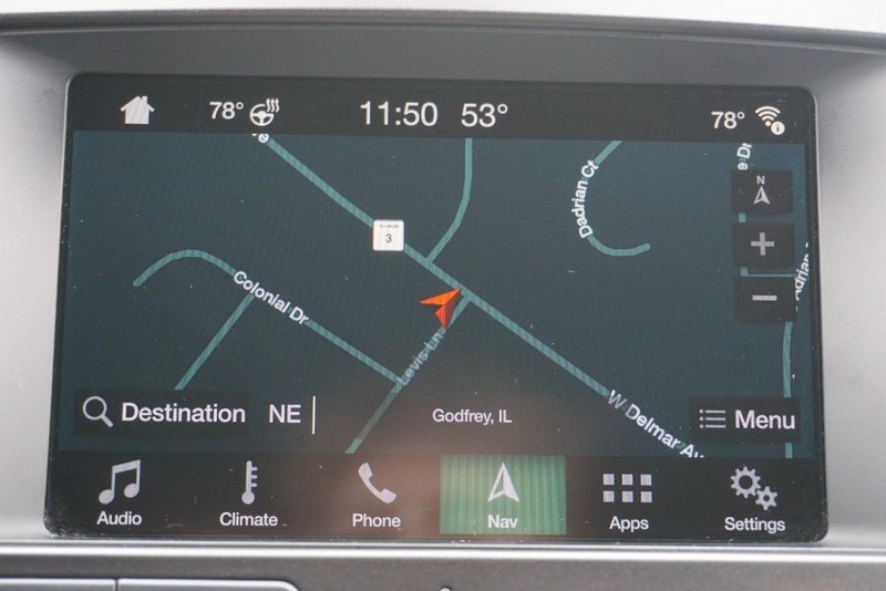 Ford Explorer Vehicle Full-screen Gallery Image 48