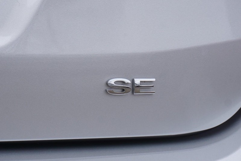 Ford Focus Vehicle Full-screen Gallery Image 18