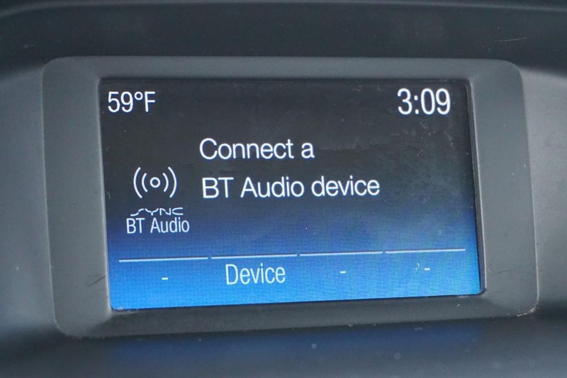 Ford Focus Vehicle Full-screen Gallery Image 37