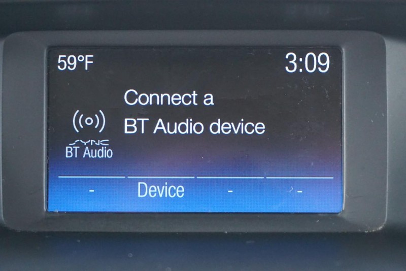 Ford Focus Vehicle Full-screen Gallery Image 43