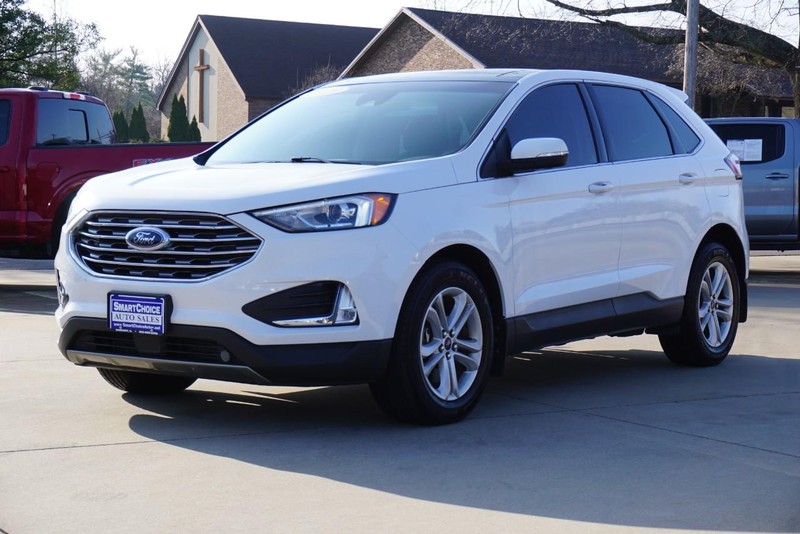 Ford Edge Vehicle Full-screen Gallery Image 07