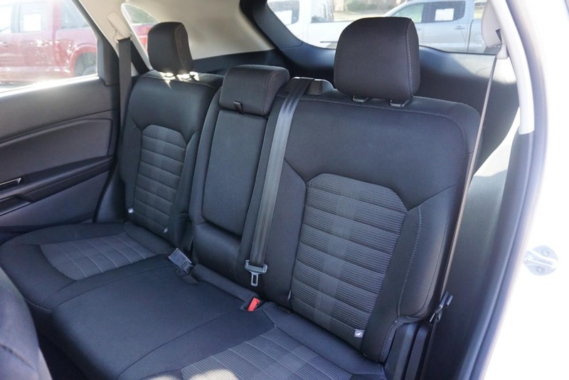 Ford Edge Vehicle Full-screen Gallery Image 26