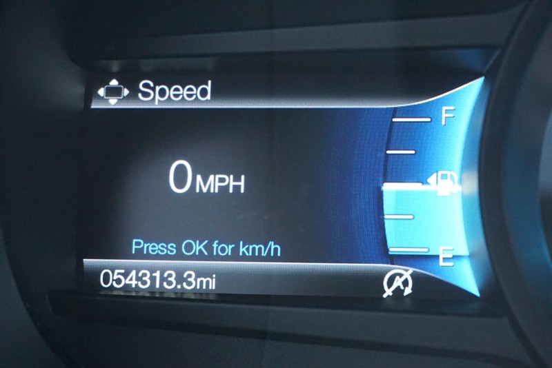 Ford Edge Vehicle Full-screen Gallery Image 39