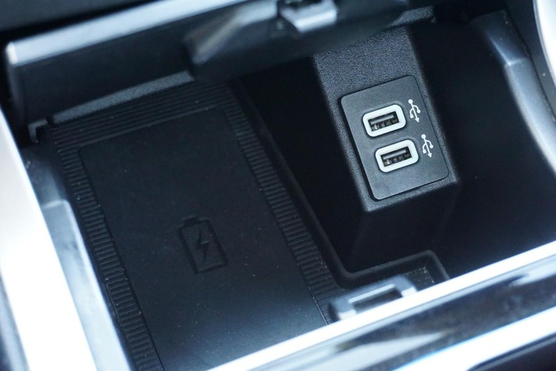 Ford Edge Vehicle Full-screen Gallery Image 44