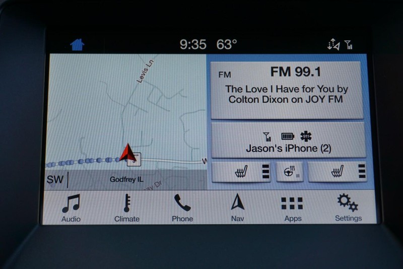 Ford Edge Vehicle Full-screen Gallery Image 48