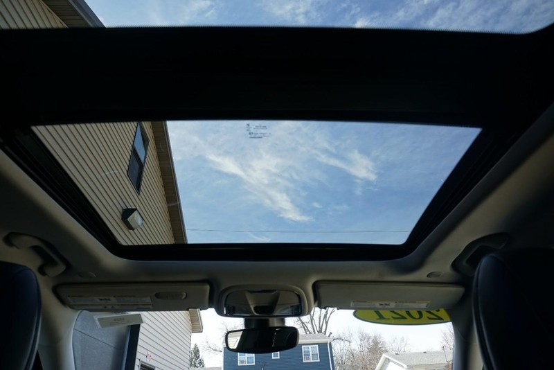 Jeep Cherokee Vehicle Full-screen Gallery Image 39