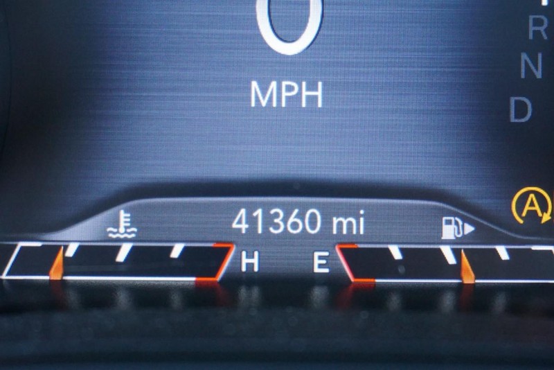 Jeep Cherokee Vehicle Full-screen Gallery Image 45