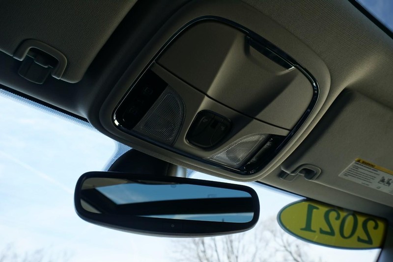 Jeep Cherokee Vehicle Full-screen Gallery Image 58