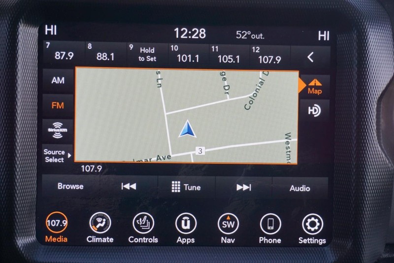 Jeep Wrangler Vehicle Full-screen Gallery Image 51