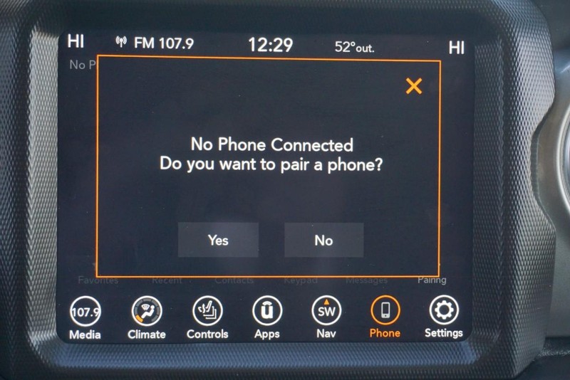 Jeep Wrangler Vehicle Full-screen Gallery Image 55