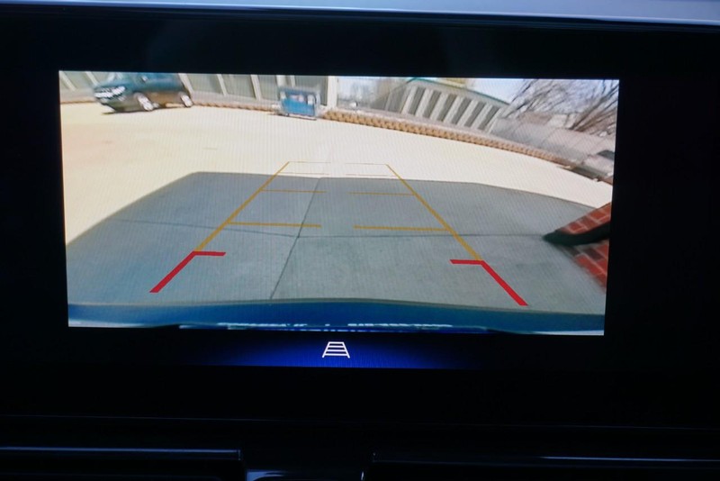 Chevrolet TrailBlazer Vehicle Full-screen Gallery Image 52