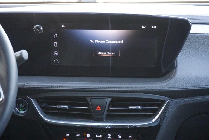 Buick Encore GX Vehicle Full-screen Gallery Image 36
