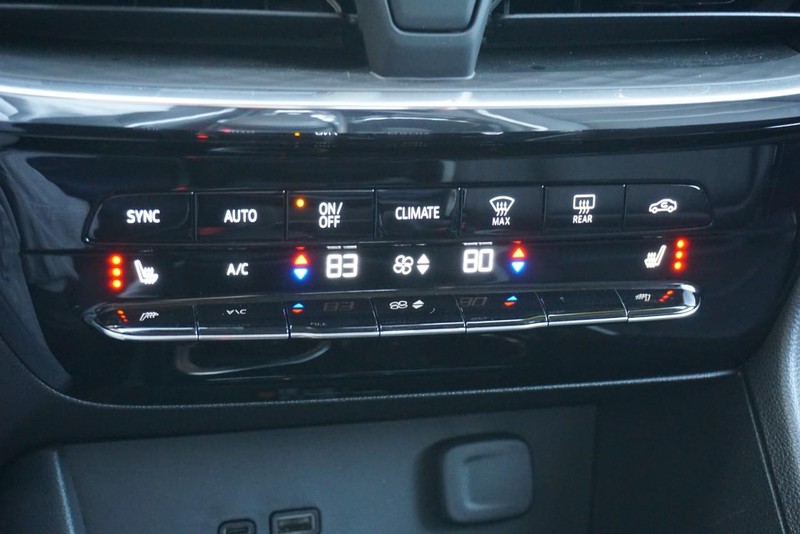 Buick Encore GX Vehicle Full-screen Gallery Image 45