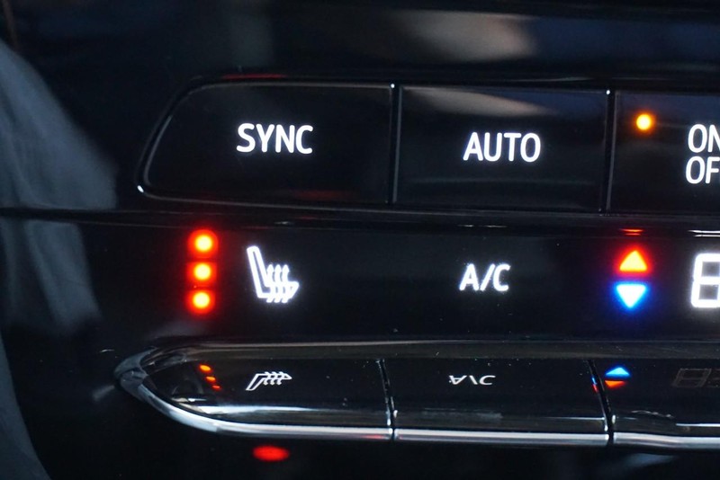 Buick Encore GX Vehicle Full-screen Gallery Image 46