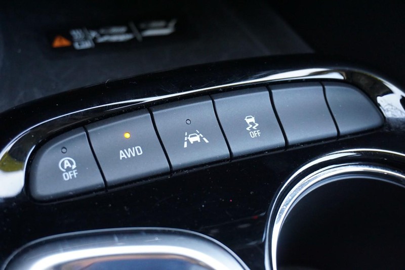 Buick Encore GX Vehicle Full-screen Gallery Image 48