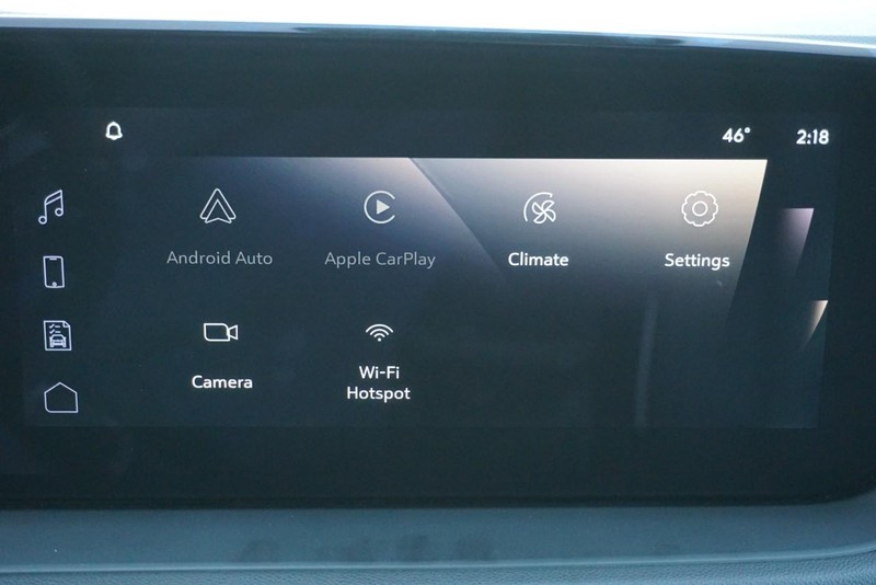 Buick Encore GX Vehicle Full-screen Gallery Image 50