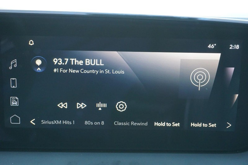 Buick Encore GX Vehicle Full-screen Gallery Image 52