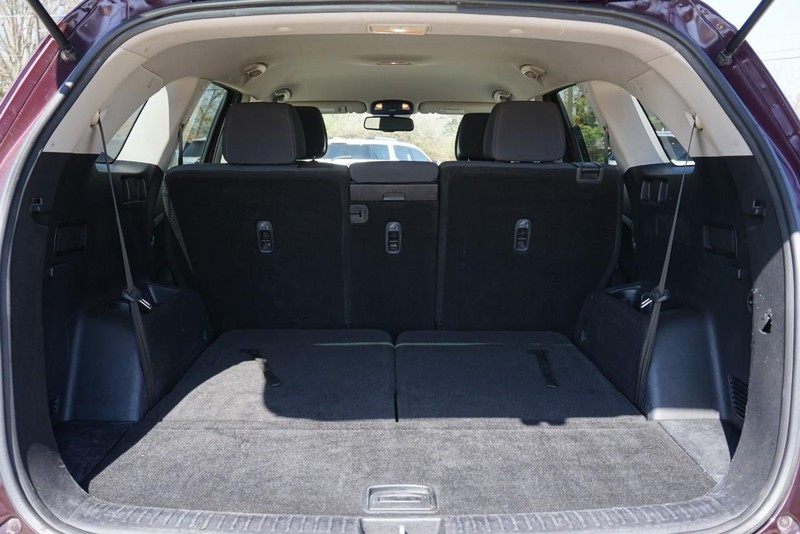 Kia Sorento Vehicle Full-screen Gallery Image 22
