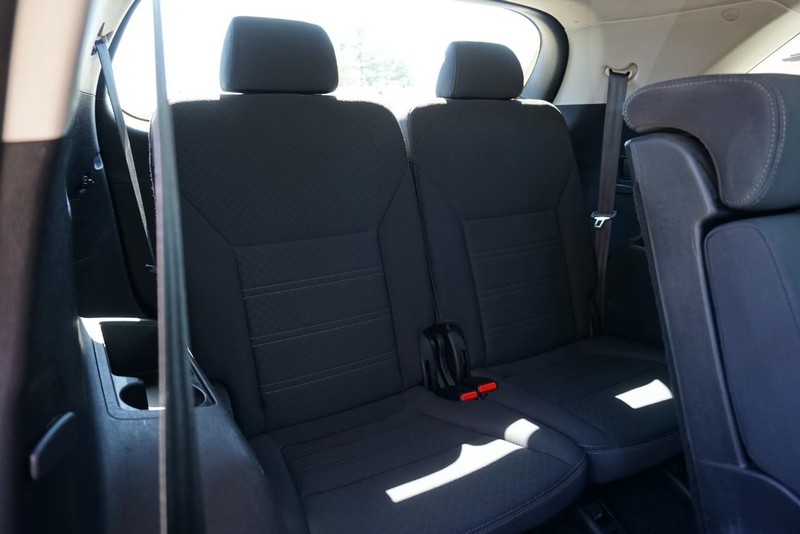 Kia Sorento Vehicle Full-screen Gallery Image 31