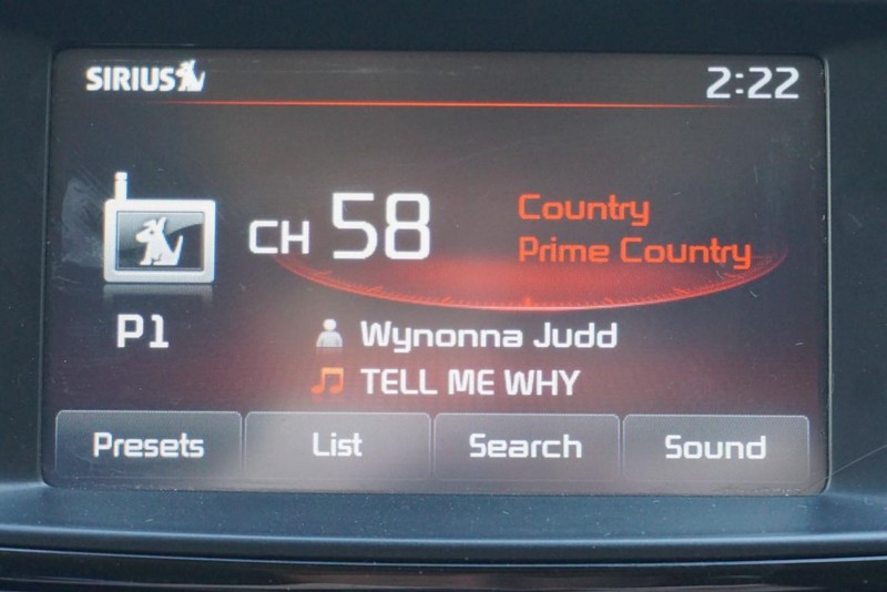 Kia Sorento Vehicle Full-screen Gallery Image 47