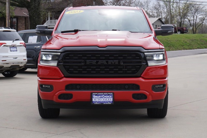 Ram 1500 Vehicle Full-screen Gallery Image 08