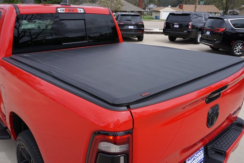 Ram 1500 Vehicle Full-screen Gallery Image 19