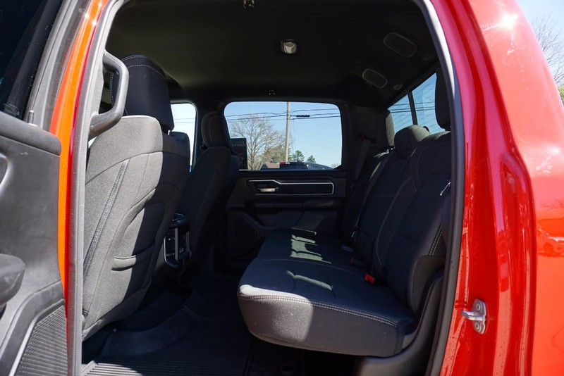 Ram 1500 Vehicle Full-screen Gallery Image 29