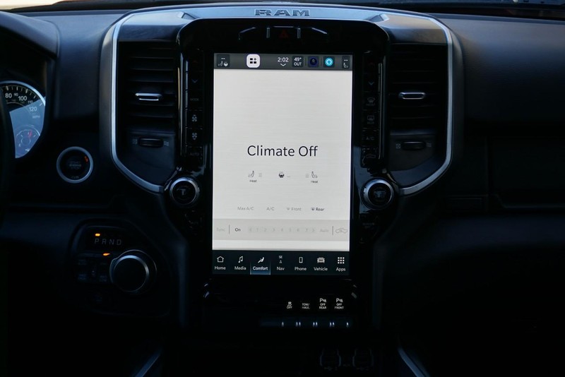 Ram 1500 Vehicle Full-screen Gallery Image 37