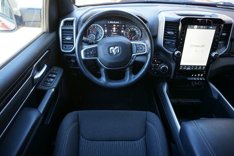Ram 1500 Vehicle Full-screen Gallery Image 39