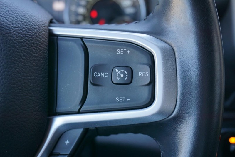 Ram 1500 Vehicle Full-screen Gallery Image 41