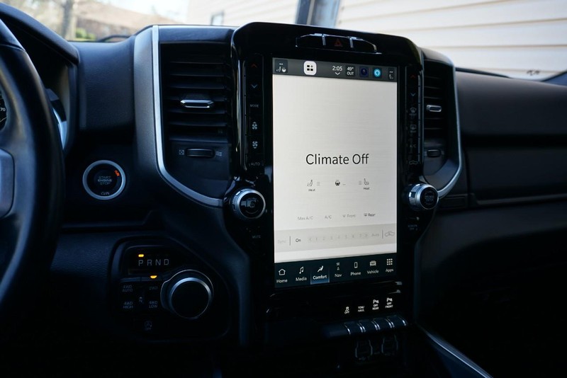 Ram 1500 Vehicle Full-screen Gallery Image 45