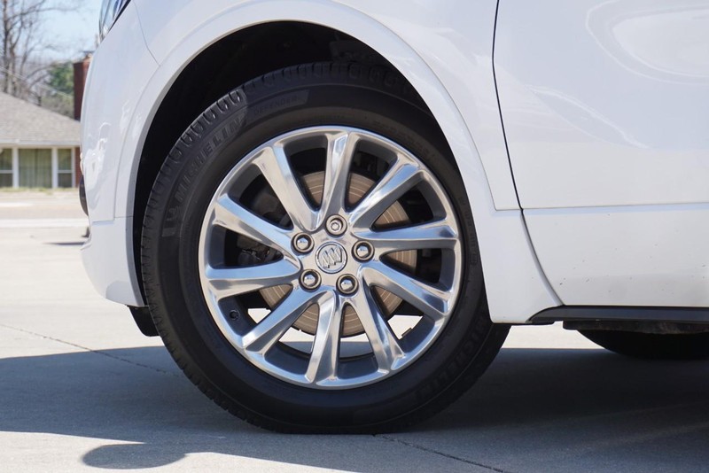 Buick Envision Vehicle Full-screen Gallery Image 14