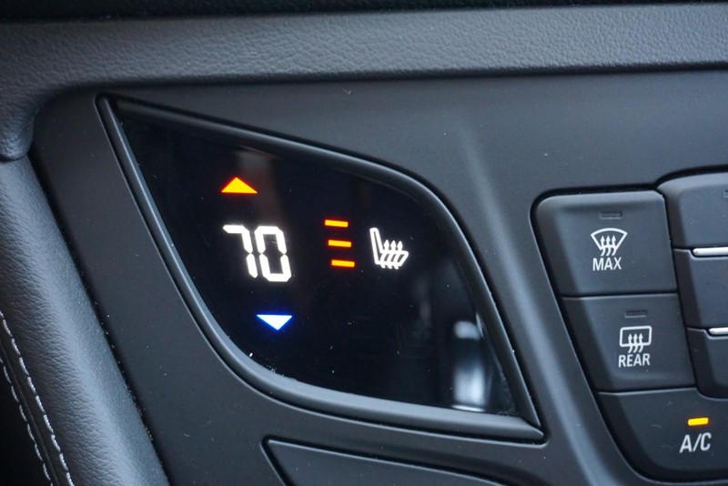 Buick Envision Vehicle Full-screen Gallery Image 45