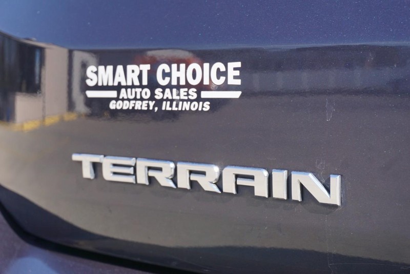 GMC Terrain Vehicle Full-screen Gallery Image 18