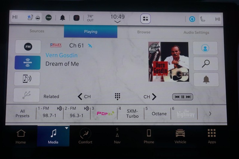 Jeep Grand Cherokee Vehicle Full-screen Gallery Image 51