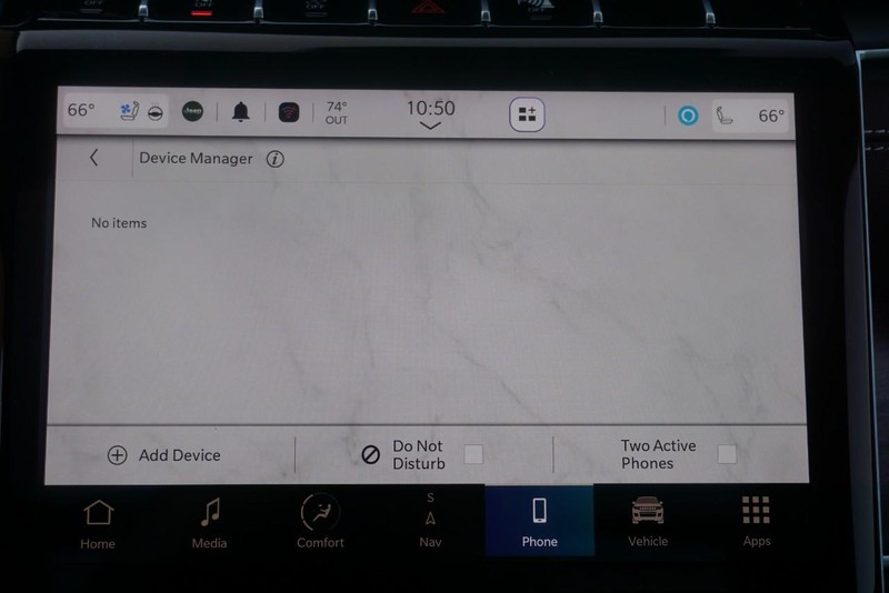 Jeep Grand Cherokee Vehicle Full-screen Gallery Image 54