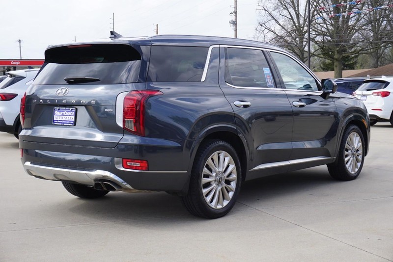 Hyundai Palisade Vehicle Full-screen Gallery Image 03