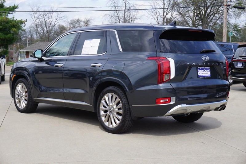 Hyundai Palisade Vehicle Full-screen Gallery Image 05