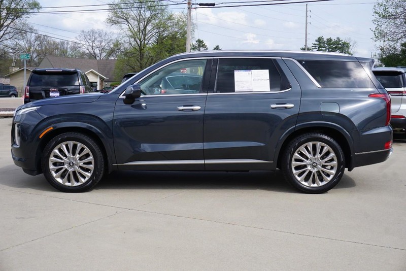 Hyundai Palisade Vehicle Full-screen Gallery Image 06