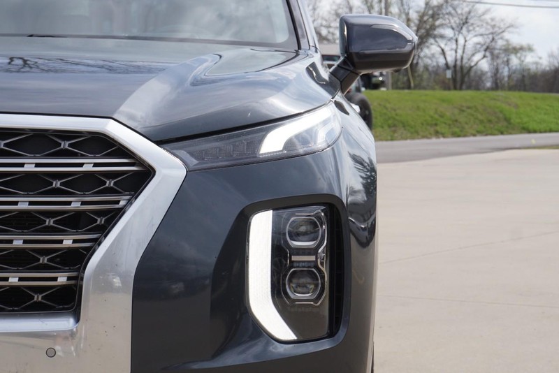 Hyundai Palisade Vehicle Full-screen Gallery Image 10