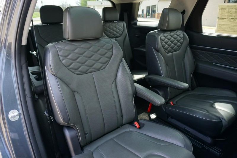 Hyundai Palisade Vehicle Full-screen Gallery Image 29