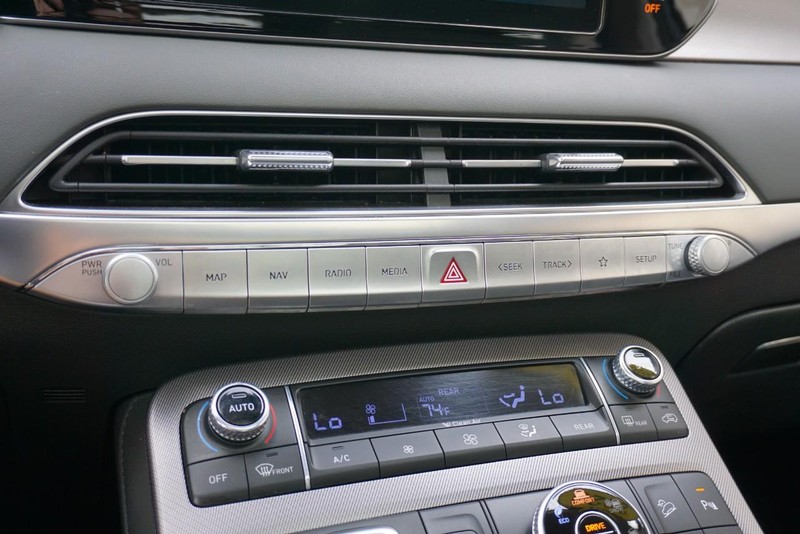 Hyundai Palisade Vehicle Full-screen Gallery Image 43