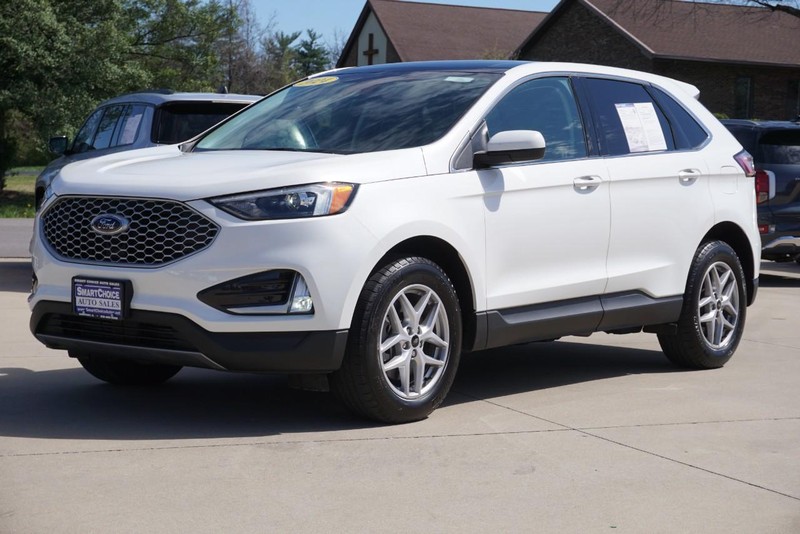 Ford Edge Vehicle Full-screen Gallery Image 07