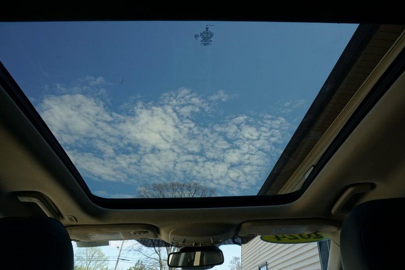 Ford Edge Vehicle Full-screen Gallery Image 34