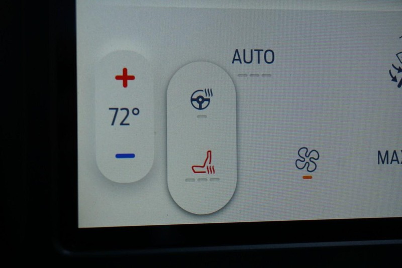 Ford Edge Vehicle Full-screen Gallery Image 43